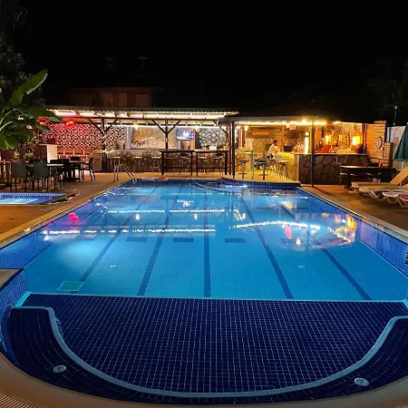 Tekirova Millennium Hotel & Apart 3* Kemer